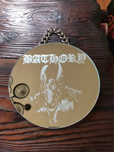 Load image into Gallery viewer, Bathory Hanging Mirror
