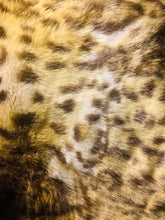 Load image into Gallery viewer, CUSTOM FUR FRAME